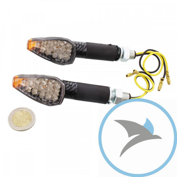 Blinkleuchte Arrow2 JMP LED lang Glas weiß Gehäuse Carbon