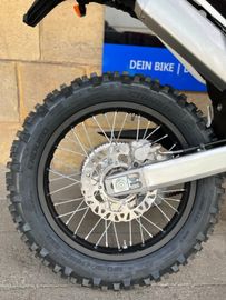 Bild 12 - 338728647 RR 4T 125 LC ENDURO RR125 - AM LAGER