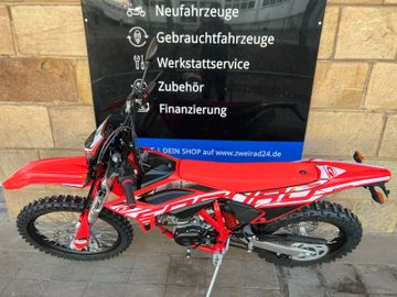 Bild 4 - 339736386 RR 4T 125 LC ENDURO RR125 - AM LAGER