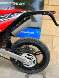 Bild 10 - 340410849  RR 4T 125 LC SUPERMOTO - AM LAGER -