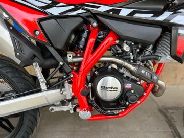 Bild 8 - 340410849  RR 4T 125 LC SUPERMOTO - AM LAGER -