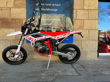 Bild 2 - 340411070  RR 4T 125 LC SUPERMOTO - AM LAGER -