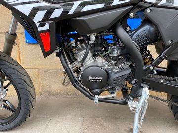 Bild 8 - 347602082 RR 2T 50 SPM SUPERMOTO RR50